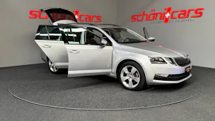 SKODA Octavia Combi 1.5 TSI Clever
