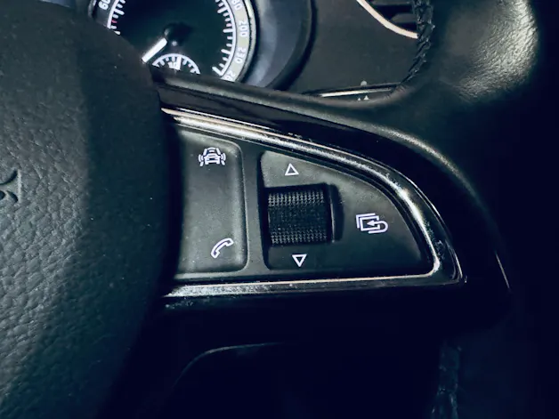 SKODA Octavia Combi 1.5 TSI Clever