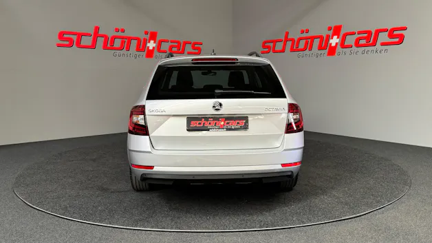 SKODA Octavia Combi 1.5 TSI Clever