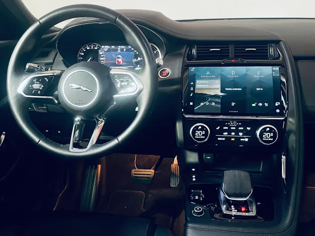 Jaguar E-Pace 2.0 P250 R-Dynamic AWD