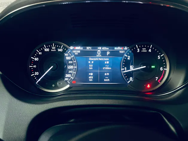 Jaguar E-Pace 2.0 P250 R-Dynamic AWD