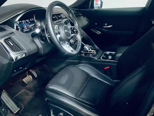 Jaguar E-Pace 2.0 P250 R-Dynamic AWD