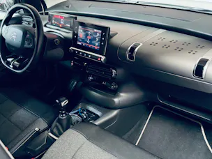 CITROEN C4 Cactus 1.2 Pure Tech Shine