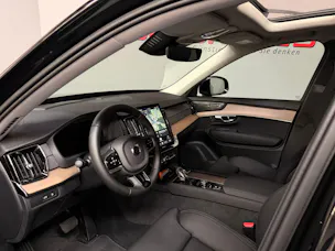 VOLVO XC90 T8 AWD PluginHybrid Plus Dark Geartronic