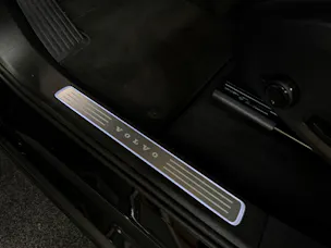 VOLVO XC90 T8 AWD PluginHybrid Plus Dark Geartronic