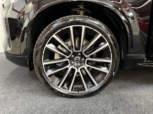 VOLVO XC90 T8 AWD PluginHybrid Plus Dark Geartronic