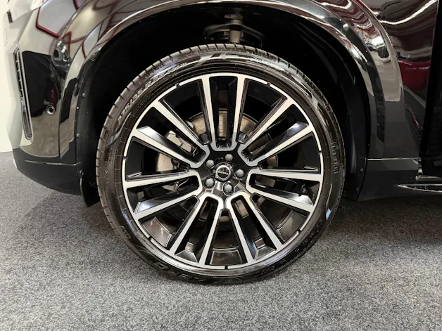 VOLVO XC90 T8 AWD PluginHybrid Plus Dark Geartronic