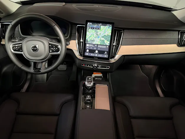 VOLVO XC90 T8 eAWD PluginHybrid Plus Dark Geartronic