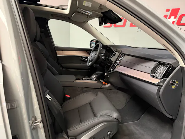 VOLVO XC90 T8 eAWD PluginHybrid Plus Dark Geartronic