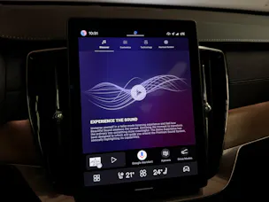 VOLVO XC90 T8 eAWD PluginHybrid Plus Dark Geartronic