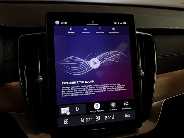 VOLVO XC90 T8 eAWD PluginHybrid Plus Dark Geartronic
