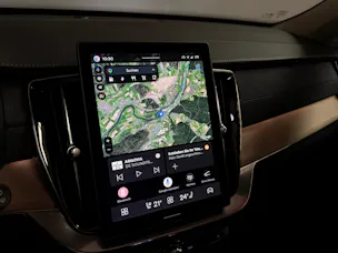 VOLVO XC90 T8 eAWD PluginHybrid Plus Dark Geartronic