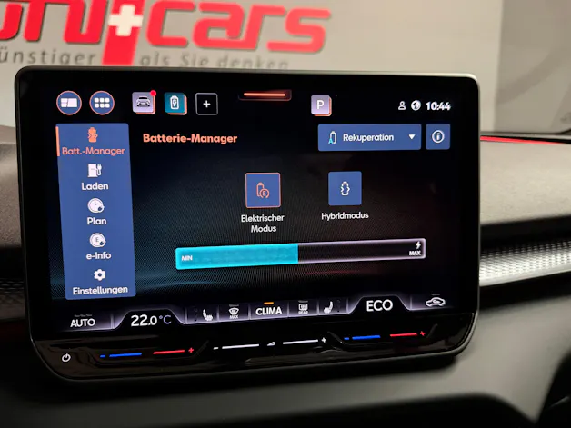 CUPRA Terramar 1.5 eHybrid DSG VZ AHK