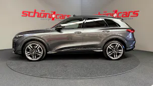 AUDI SQ5 TFSI quattro S-tronic