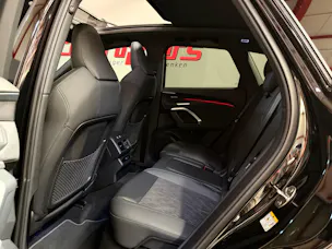 AUDI SQ5 TFSI quattro S-tronic