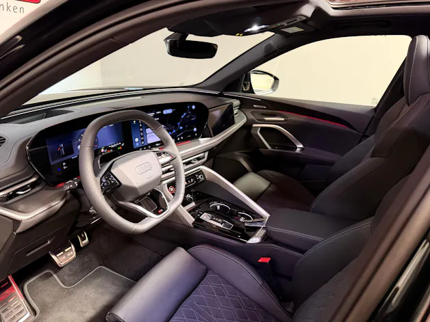 AUDI SQ5 TFSI quattro S-tronic