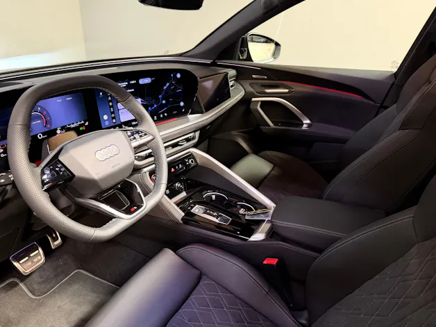 AUDI SQ5 TFSI quattro S-tronic