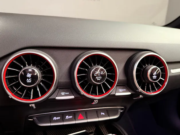 AUDI TT Roadster TTRS S-tronic