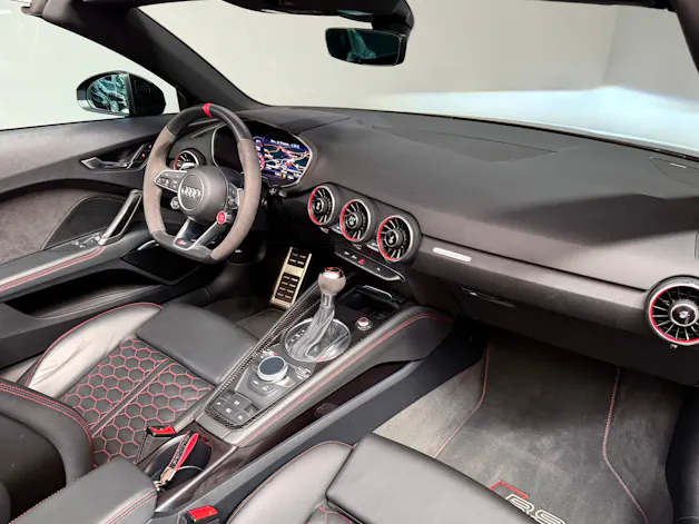 AUDI TT Roadster TTRS S-tronic