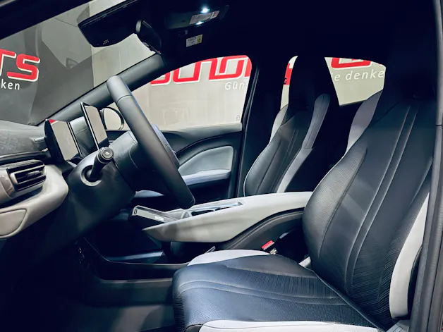 BYD Dolphin Surf 43 kWh Comfort