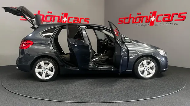 BMW 225i Active Tourer Sport Line Steptronic