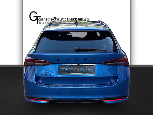 SKODA Octavia Combi 2.0 TSI DSG Sport Line 4x4