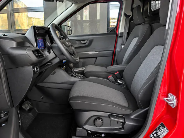 FORD Transit Courier Van 1.0 EcoBoost Trend Automat