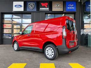 FORD Transit Courier Van 1.0 EcoBoost Trend Automat