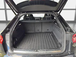 AUDI SQ8 TFSI quattro tiptronic