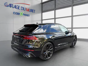 AUDI SQ8 TFSI quattro tiptronic