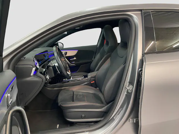 MERCEDES-BENZ A 35 AMG 4MATIC