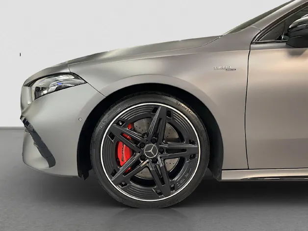 MERCEDES-BENZ A 35 AMG 4MATIC