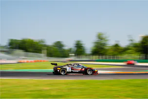FERRARI 296 GT3 EVO