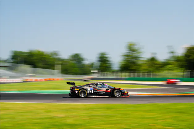 FERRARI 296 GT3 EVO