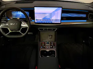 BYD Sealion 7 91,3 kWh Excellence AWD