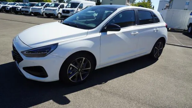 HYUNDAI i30 1.5 T-GDi Vertex DCT
