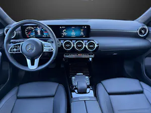 MERCEDES-BENZ A 200 d Progres. 8G