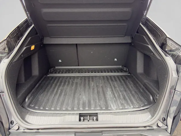 RENAULT Arkana 1.6 E-Tech Engineered
