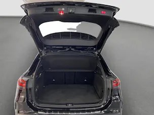 MERCEDES-BENZ EQA 350 AMG Line 4MATIC