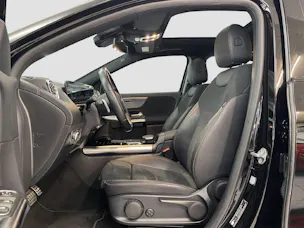 MERCEDES-BENZ EQA 350 AMG Line 4MATIC