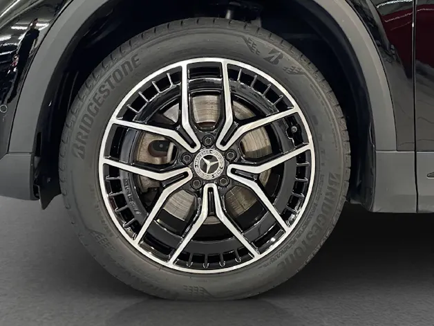 MERCEDES-BENZ EQA 350 AMG Line 4MATIC