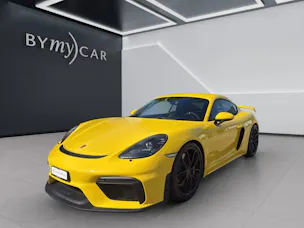 PORSCHE 718 Cayman GT4