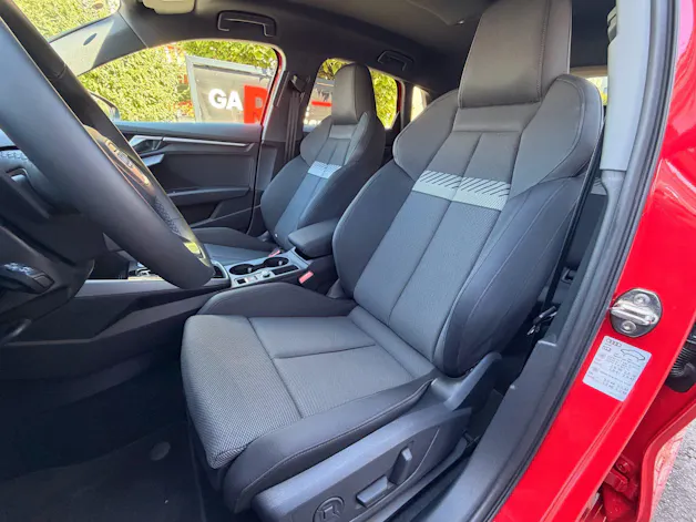 AUDI A3 SPORTBACK TFSI e 204 PS ADVANCED *** 5 JAHRE AUDI WERKSGARANTIE & VIELES MEHR ***