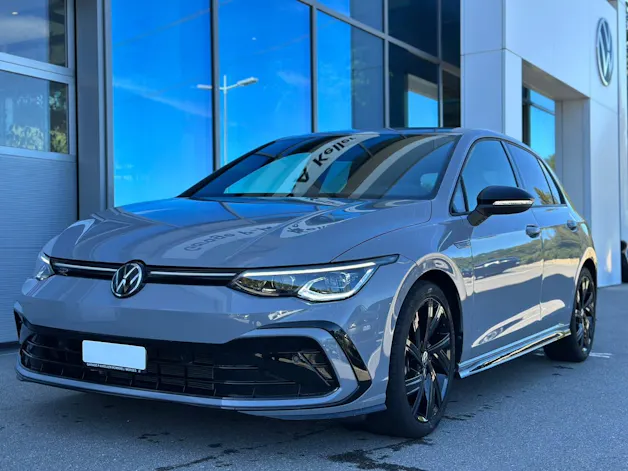 VW Golf 1.5 eTSI mHEV ACT R-Line DSG