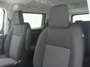 OPEL Vivaro XL 2.2 9Plätzer