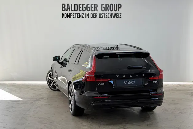 VOLVO V60 2.0 T6 TE Ultra Dark eAWD