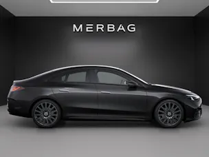 MERCEDES-BENZ CLA 220 8G-DCT 4Matic