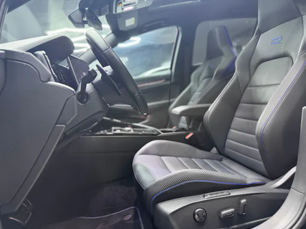 VW Golf 2.0 TSI R DSG 4 Motion