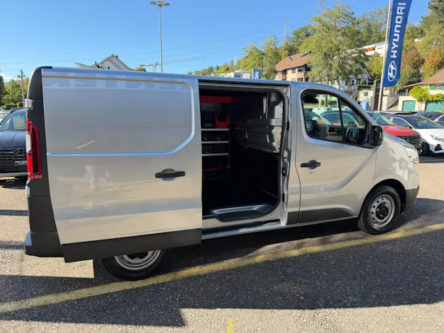 RENAULT Trafic 150 2.0 AdvL2 EN AT