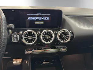 MERCEDES-BENZ GLA 35 AMG 4Matic 8G-Speedshift DCT